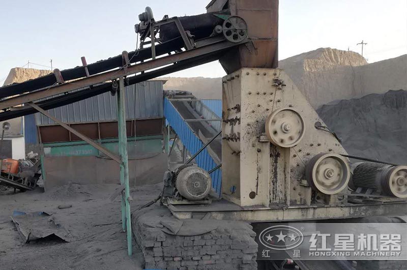 雙級(jí)破碎機(jī)可以打煤矸石嗎？?jī)?yōu)缺點(diǎn)及實(shí)戰(zhàn)應(yīng)用